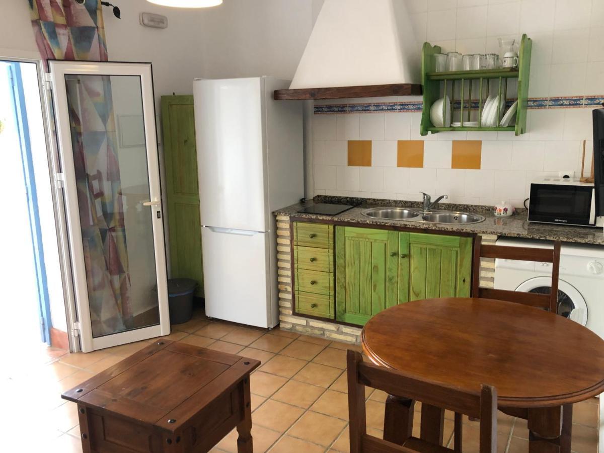 Apartamentos Cala Isabel Zahora Exteriör bild