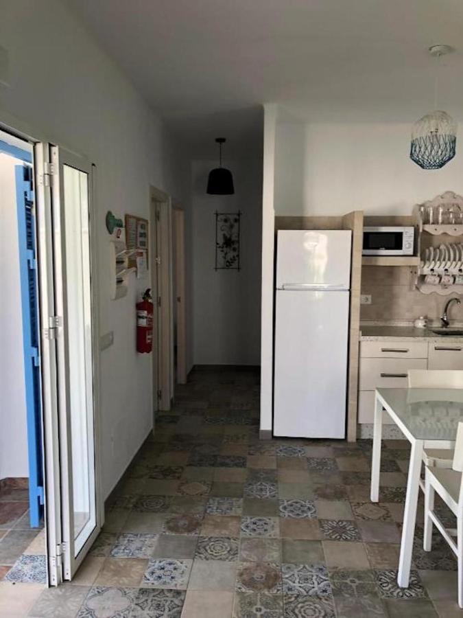 Apartamentos Cala Isabel Zahora Exteriör bild