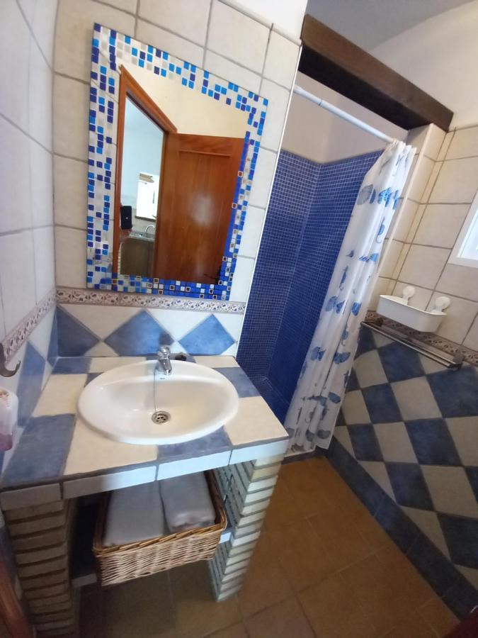 Apartamentos Cala Isabel Zahora Exteriör bild