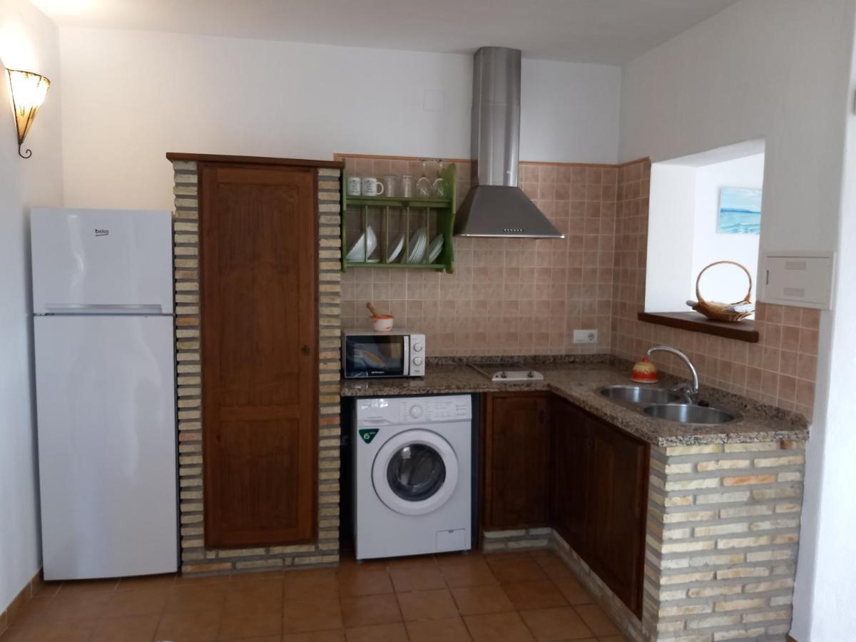 Apartamentos Cala Isabel Zahora Exteriör bild
