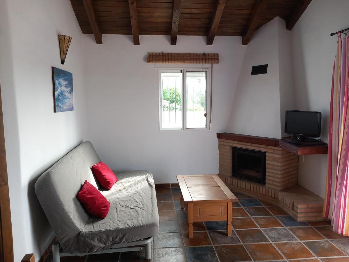 Apartamentos Cala Isabel Zahora Exteriör bild